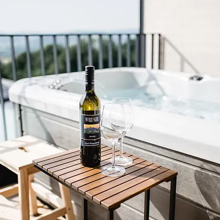 Stock & Stein Διαμέρισμα