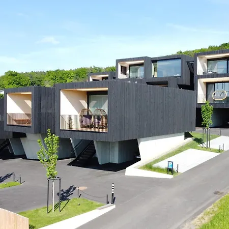 Stock & Stein Διαμέρισμα *